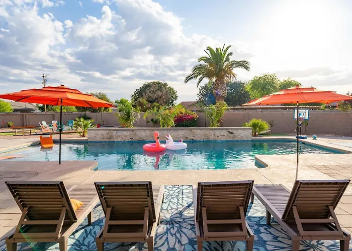 The Ultimate & Play Retreat 4br Sleeps 13 *