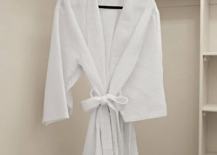The Ultimate & Play Retreat 4br Sleeps 13 * Chandler