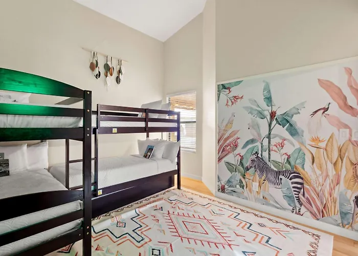 The Ultimate & Play Retreat 4br Sleeps 13 Holiday home