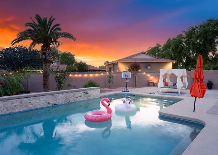 The Ultimate & Play Retreat 4br Sleeps 13 *