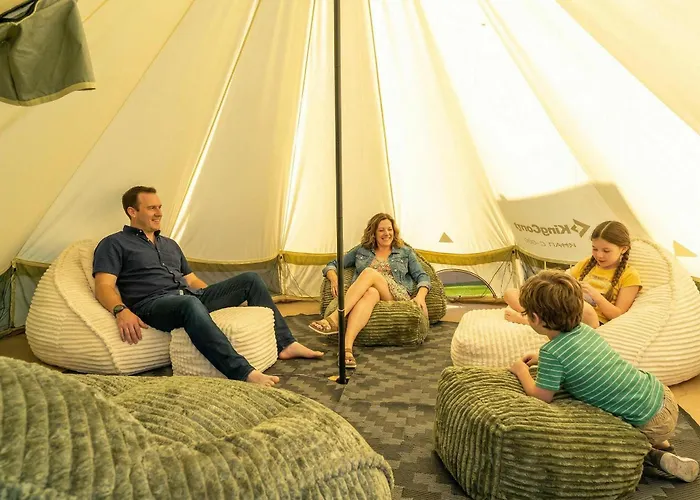 The Ultimate & Play Retreat 4br Sleeps 13